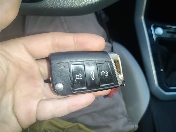 Фото 9 - Volkswagen Polo