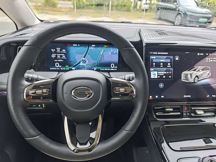 Фото 16 - GAC Trumpchi E9