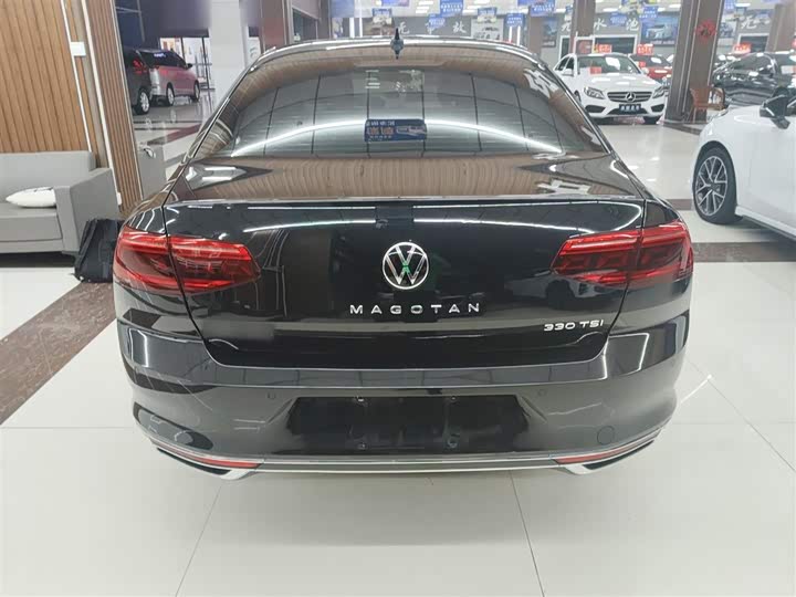 Фото 6 - Volkswagen Magotan