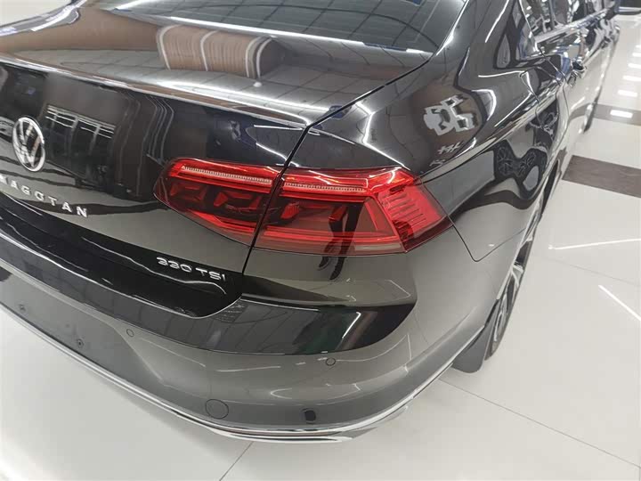 Фото 8 - Volkswagen Magotan