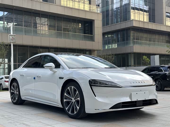 Фото 2 - Luxeed S7