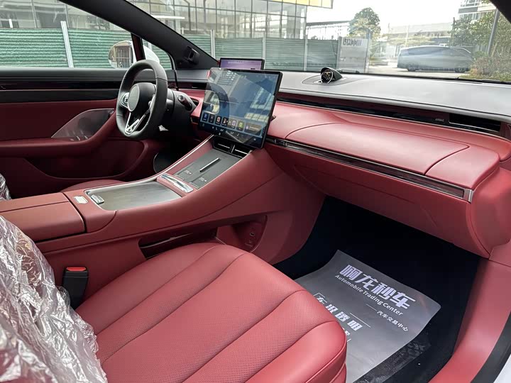 Фото 7 - Luxeed S7