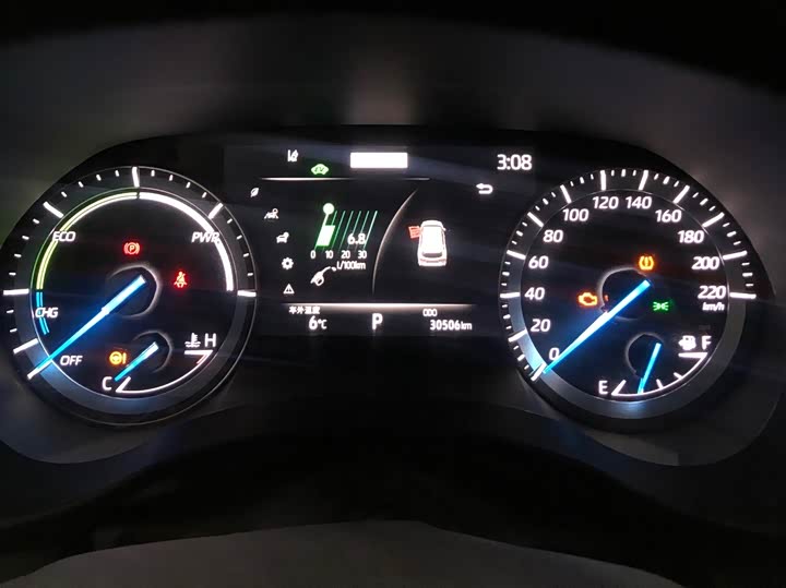 Фото 14 - Toyota Highlander