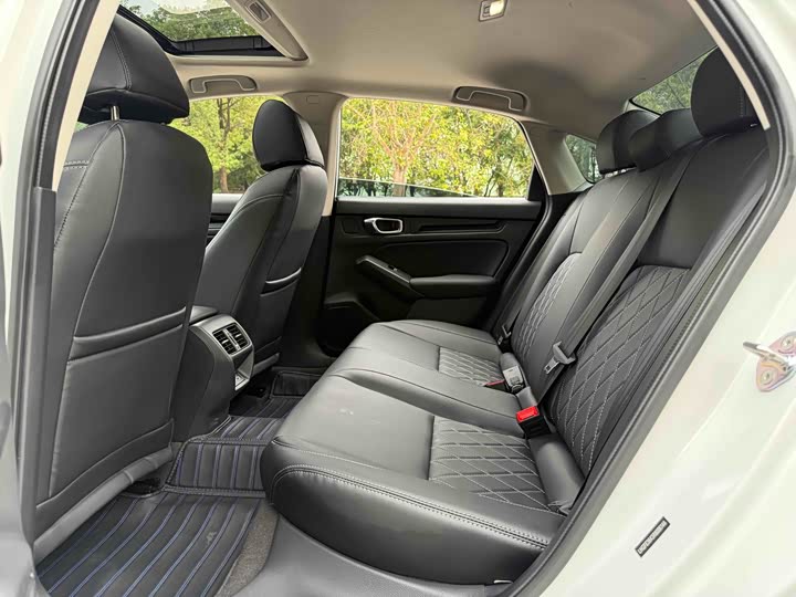 Фото 14 - Honda Integra