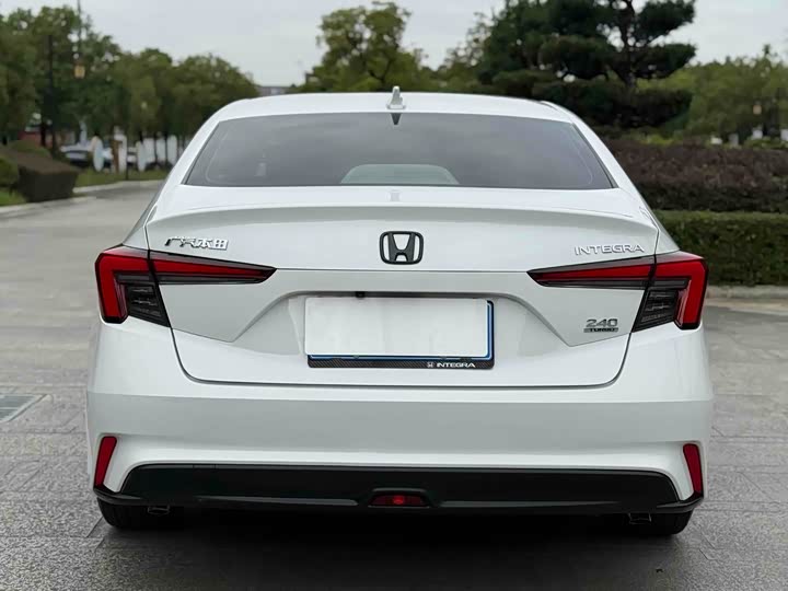 Фото 25 - Honda Integra