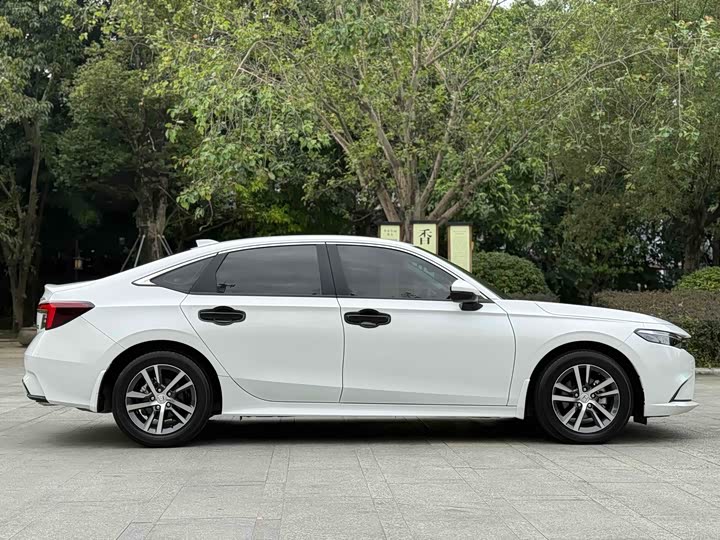 Фото 4 - Honda Integra