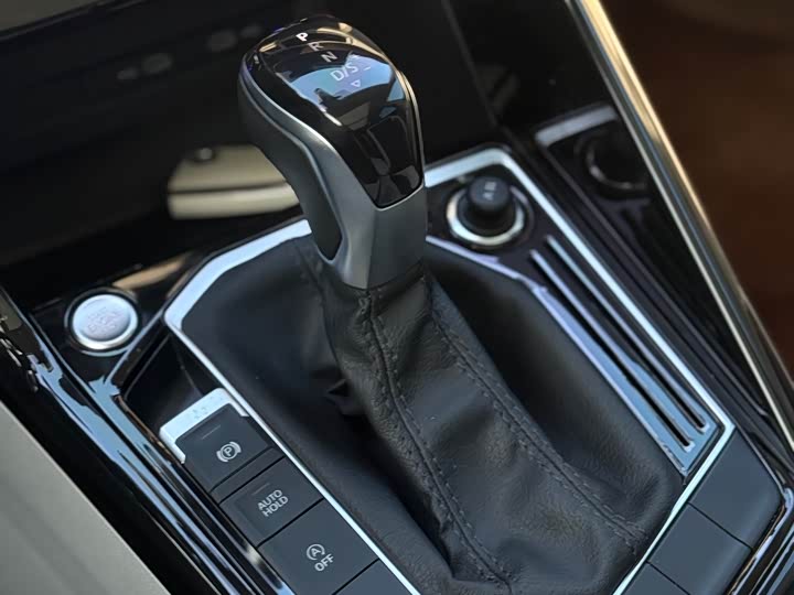 Фото 21 - Volkswagen Tayron