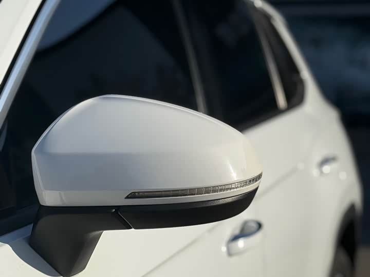 Фото 27 - Volkswagen Tayron