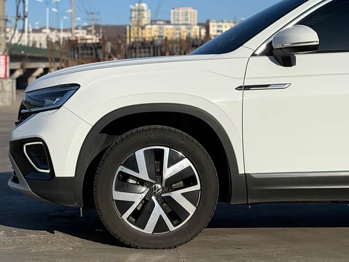 Фото 28 - Volkswagen Tayron