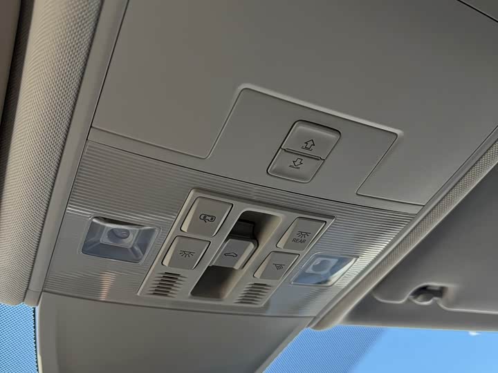 Фото 9 - Volkswagen Tayron