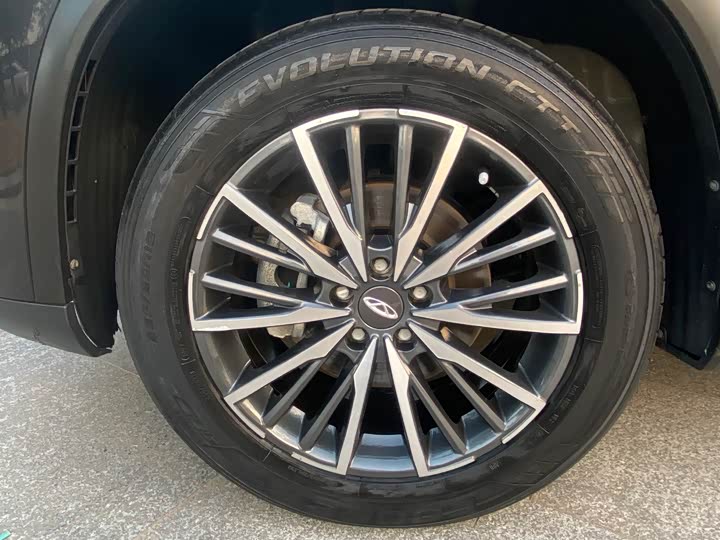 Фото 17 - Chery Tiggo 8 Plus