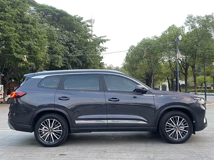 Фото 20 - Chery Tiggo 8 Plus