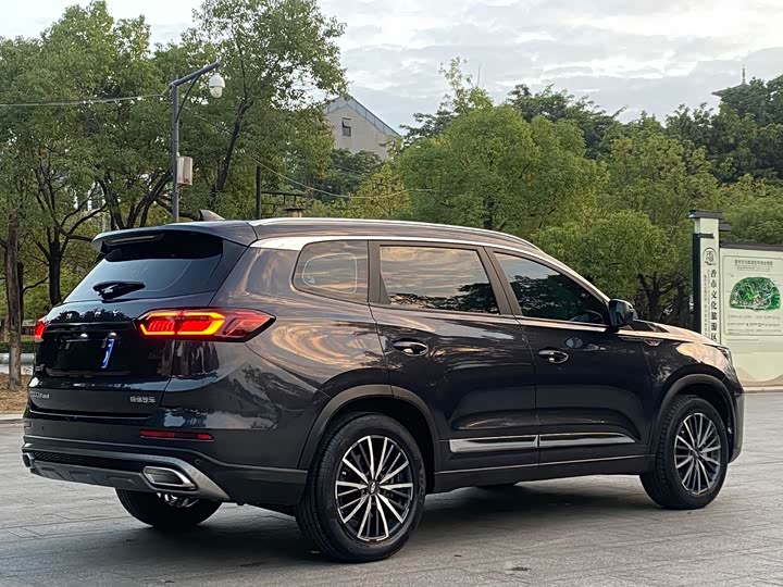 Фото 23 - Chery Tiggo 8 Plus