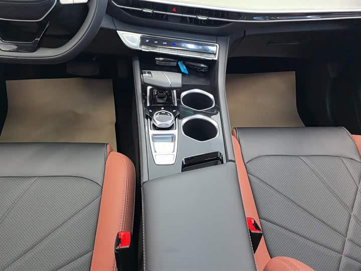 Фото 16 - Changan Eado Plus