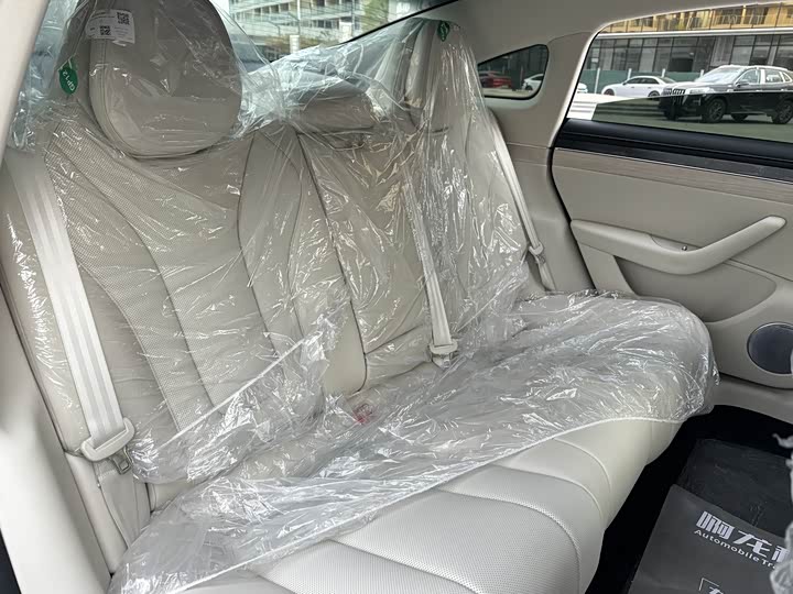 Фото 12 - Luxeed S7