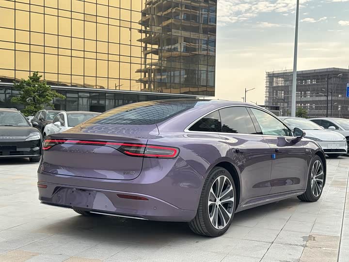 Фото 4 - Luxeed S7