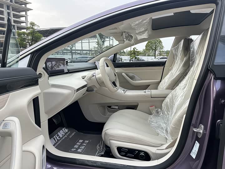 Фото 7 - Luxeed S7