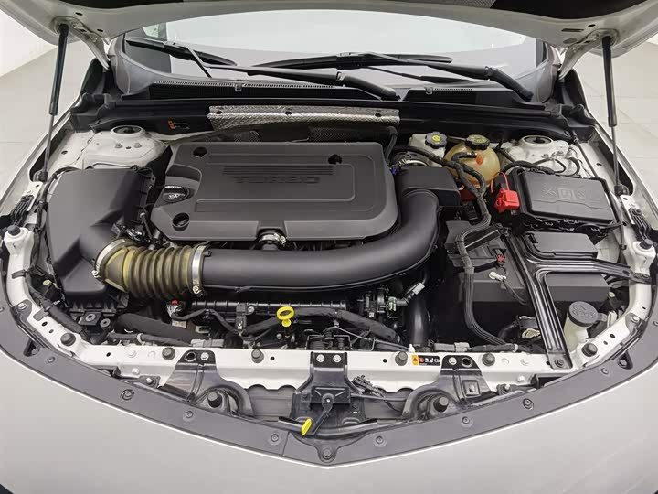 Фото 6 - Chevrolet Malibu XL