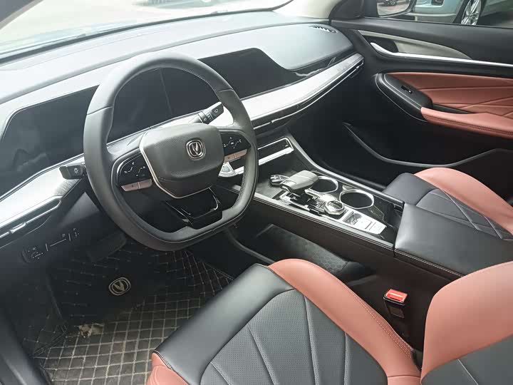 Фото 5 - Changan Eado Plus