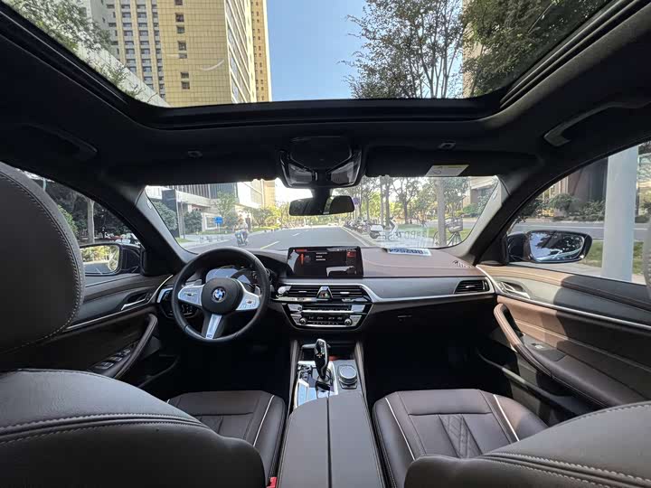 Фото 5 - BMW 5 Series