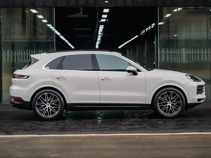 Фото 4 - Porsche Cayenne