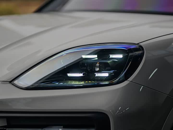 Фото 9 - Porsche Cayenne