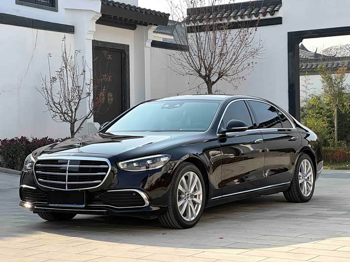 Фото 1 - Mercedes-Benz S-Class