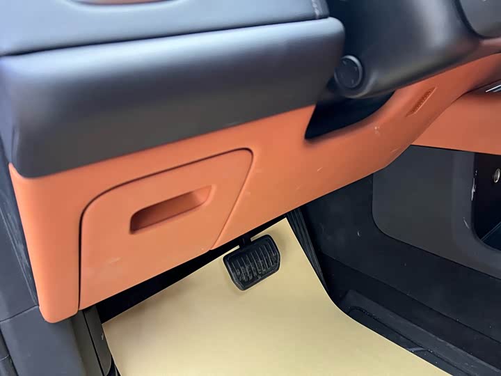 Фото 5 - LiXiang L9