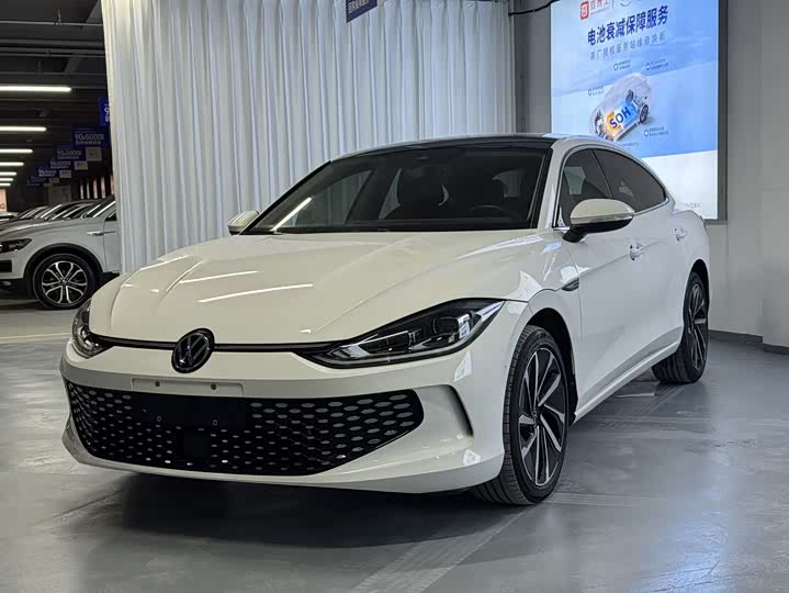 Фото 1 - Volkswagen Lamando L