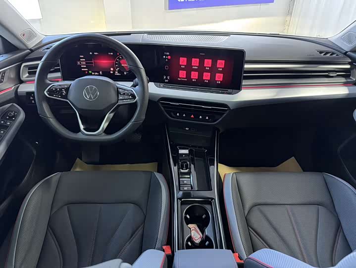 Фото 16 - Volkswagen Lamando L