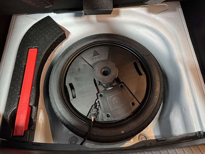 Фото 24 - Volkswagen Lamando L