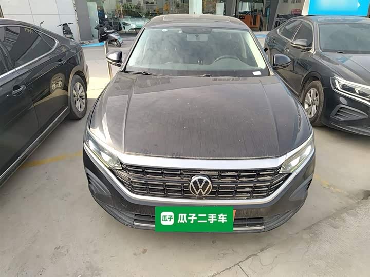 Фото 3 - Volkswagen Passat