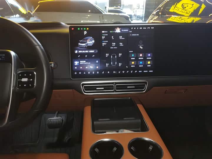 Фото 5 - LiXiang L9