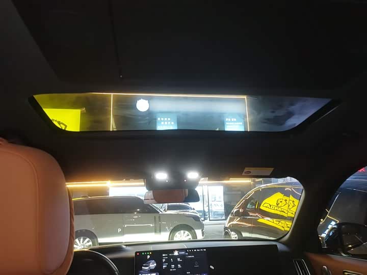 Фото 8 - LiXiang L9