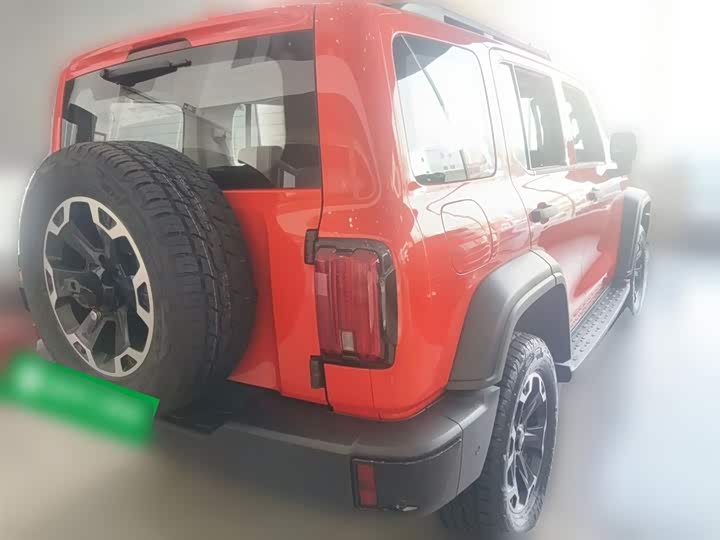 Фото 12 - Tank 300 Hybrid