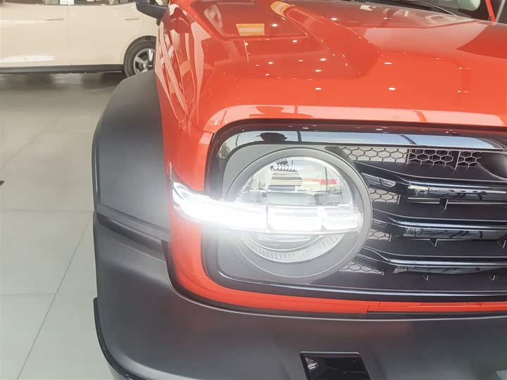 Фото 13 - Tank 300 Hybrid