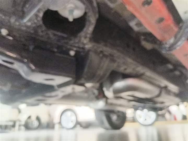 Фото 8 - Tank 300 Hybrid