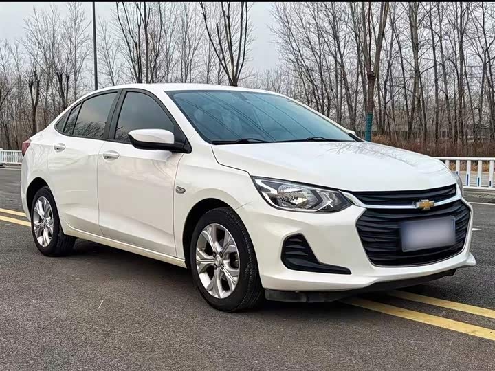 Фото 4 - Chevrolet Onix (Cavalier)