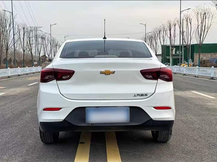 Фото 6 - Chevrolet Onix (Cavalier)