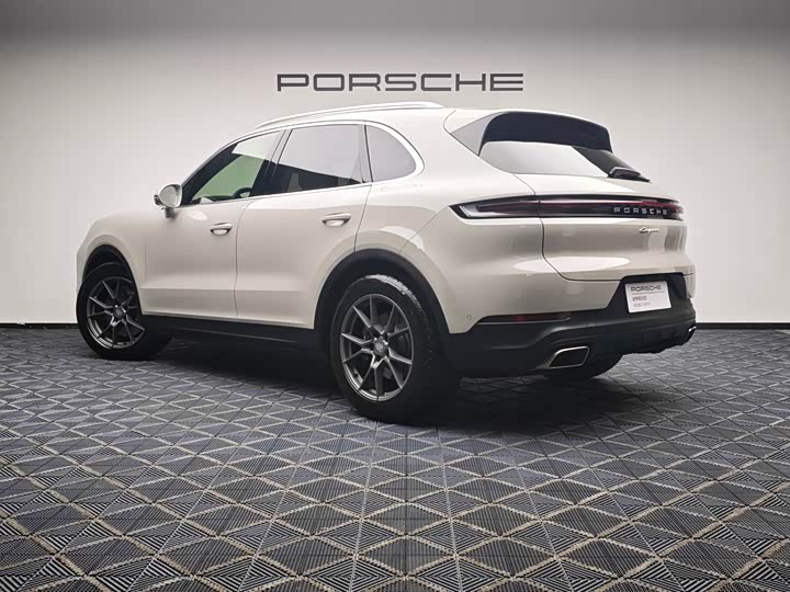 Фото 3 - Porsche Cayenne