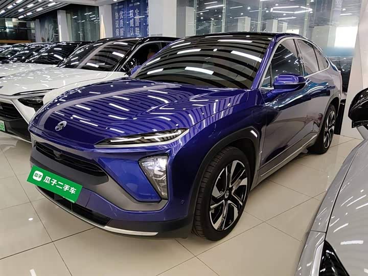 Фото 2 - Nio EC6