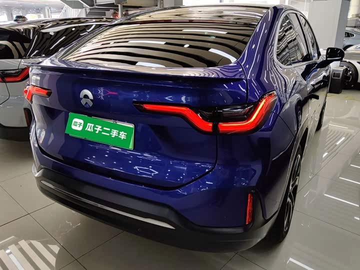 Фото 6 - Nio EC6