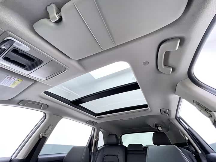 Фото 14 - Honda CR-V