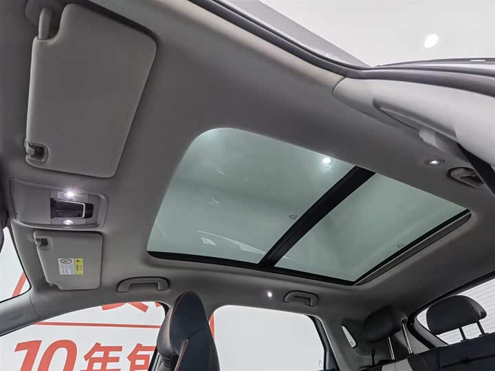 Фото 14 - BYD Yuan Plus