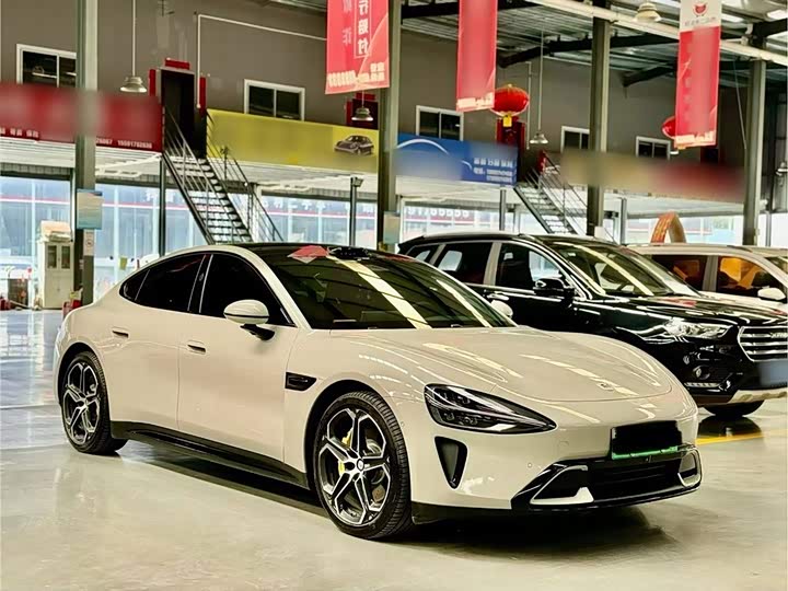 Фото 4 - Xiaomi SU7