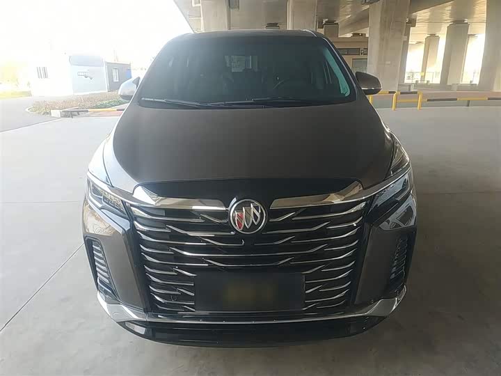 Фото 3 - Buick GL8 ES