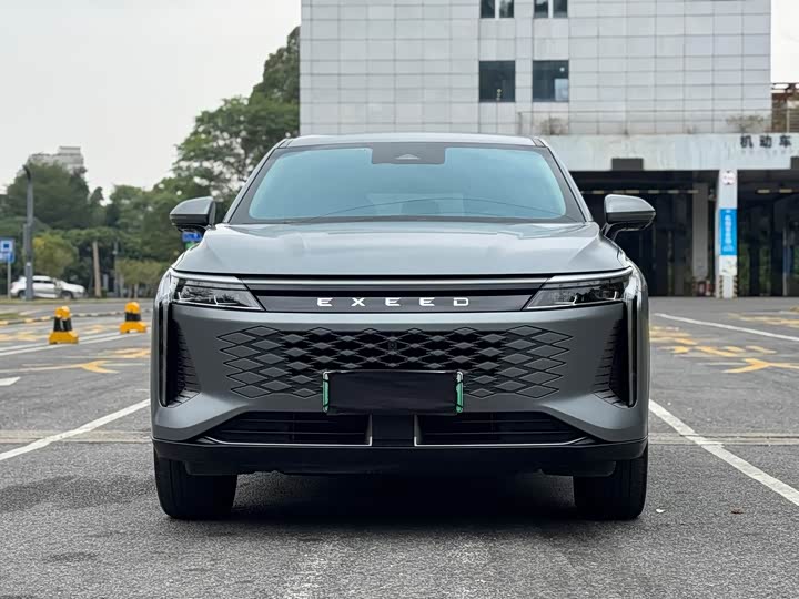 Фото 2 - Exeed RX C-DM Hybrid