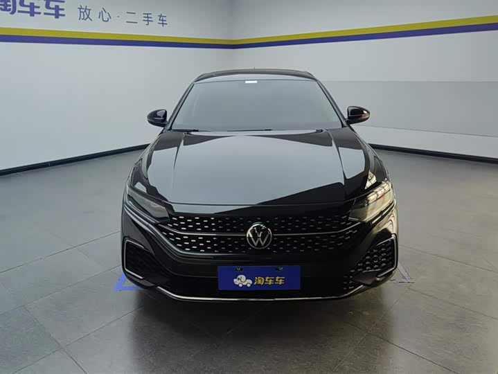 Фото 2 - Volkswagen Passat