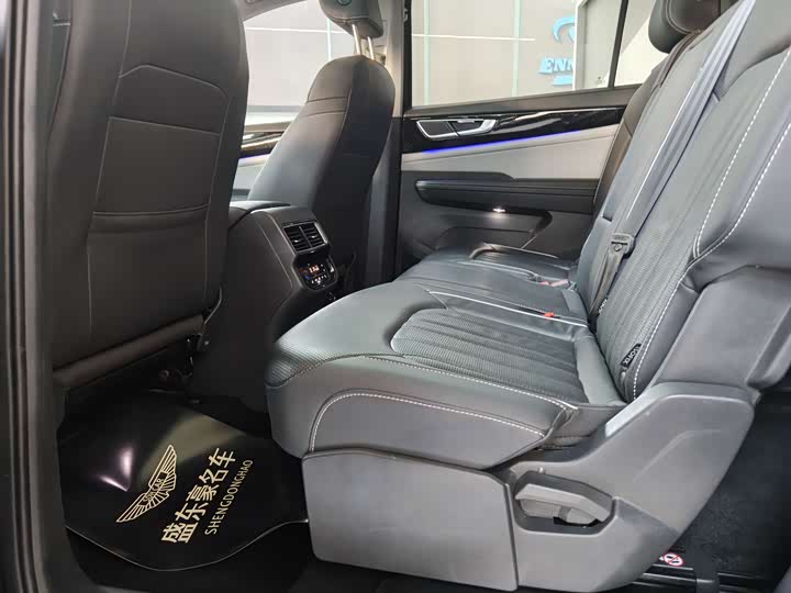 Фото 12 - Volkswagen Teramont Pro