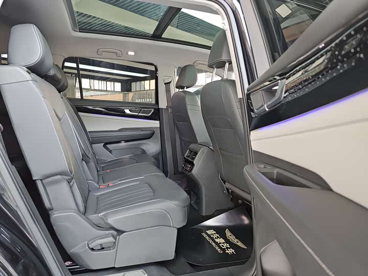 Фото 16 - Volkswagen Teramont Pro